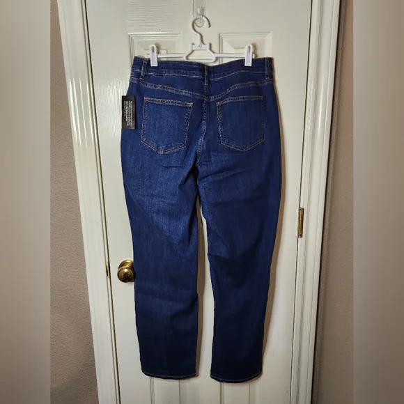 LOGO by Lori Goldstein Dark Blue Boyfriend Jeans. Size 10. NWT - Picture 2 of 9